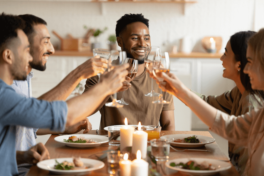 étapes essentielles pour réussir un repas de fête